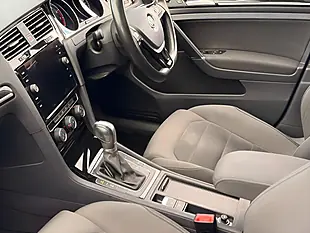 Used 2018 Volkswagen Golf GT Blue - Interior and Exterior details 14