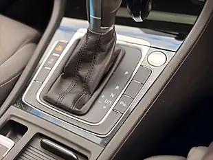 Used 2018 Volkswagen Golf GT Blue - Interior and Exterior details 19