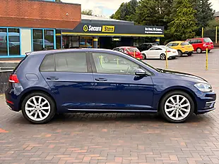 Used 2018 Volkswagen Golf GT Blue - Interior and Exterior details 5