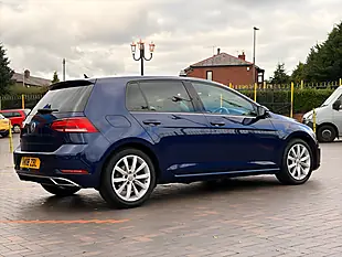 Used 2018 Volkswagen Golf GT Blue - Interior and Exterior details 8