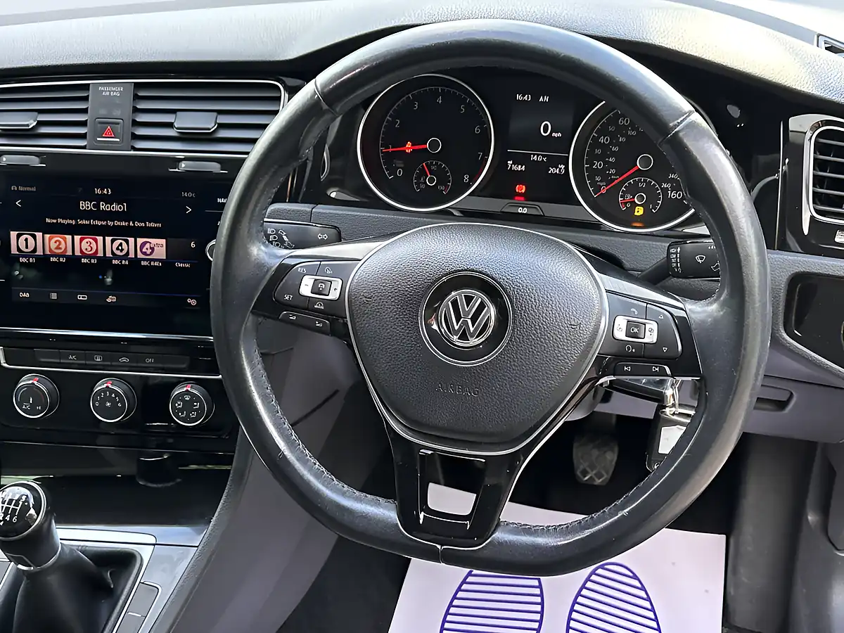 Used 2018 Volkswagen Golf GT Evo Black - Interior and Exterior details 13