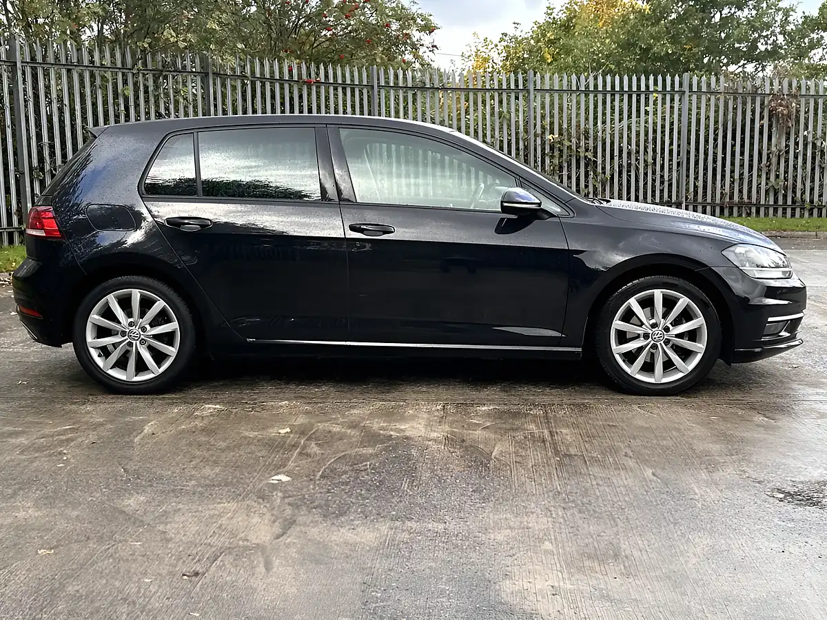 Used 2018 Volkswagen Golf GT Evo Black - Interior and Exterior details 5