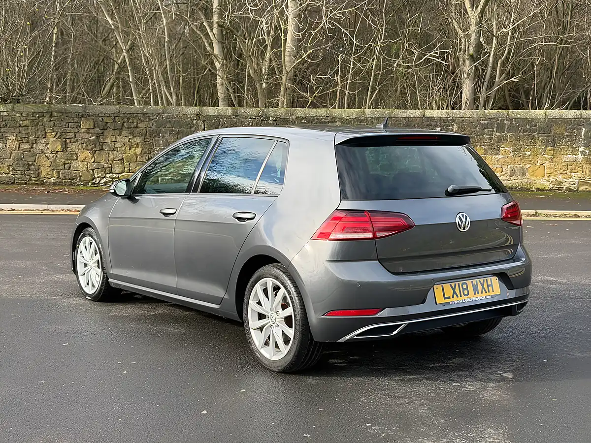 Used 2018 Volkswagen Golf GT Grey - Interior and Exterior details 7