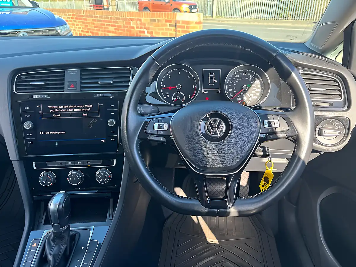 Used 2018 Volkswagen Golf GT Grey - Interior and Exterior details 15