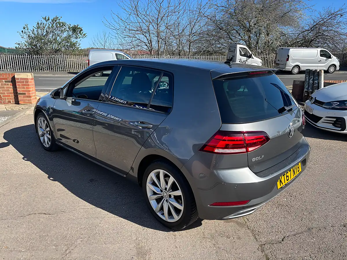 Used 2018 Volkswagen Golf GT Grey - Interior and Exterior details 9
