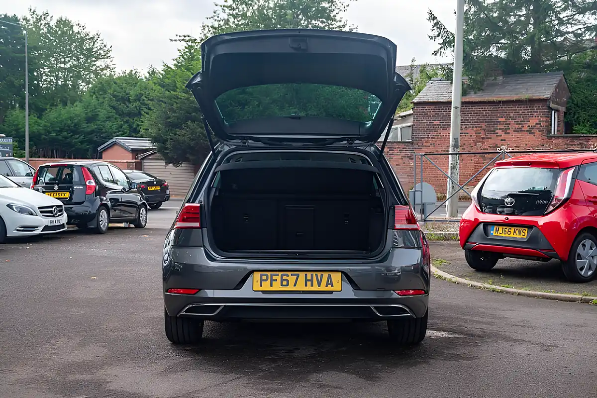 Used 2018 Volkswagen Golf GT Indium Grey - Interior and Exterior details 14