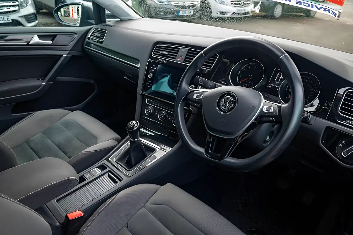 Used 2018 Volkswagen Golf GT Indium Grey - Interior and Exterior details 2