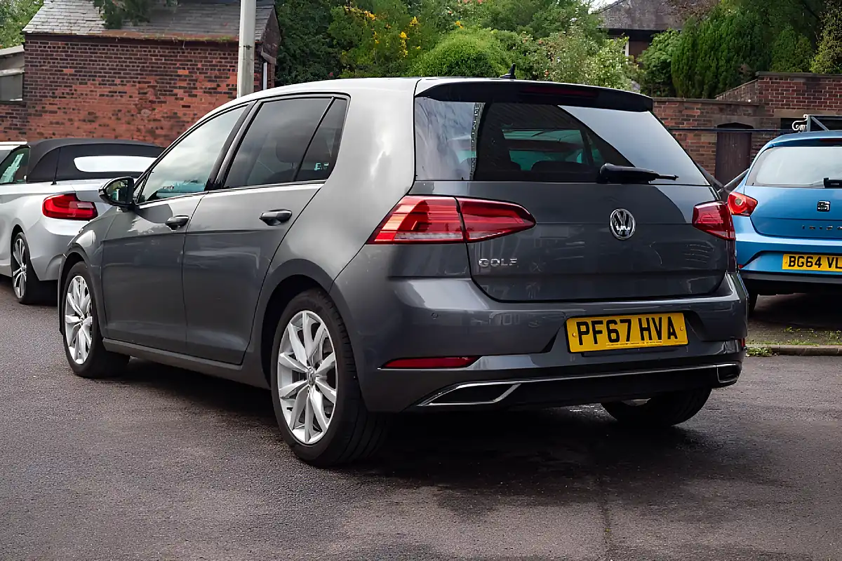 Used 2018 Volkswagen Golf GT Indium Grey - Interior and Exterior details 6
