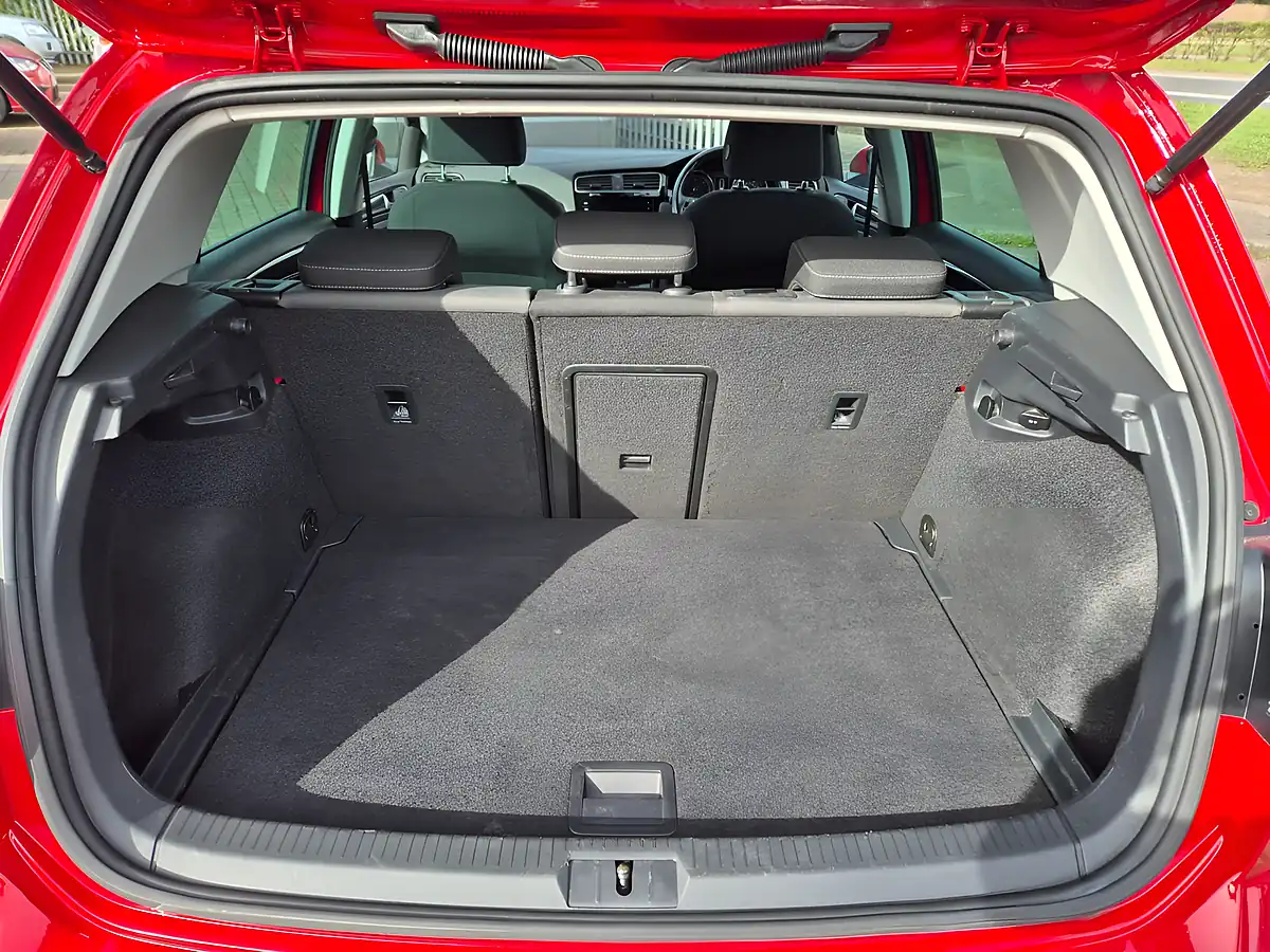 Used 2018 Volkswagen Golf GT Red - Interior and Exterior details 19