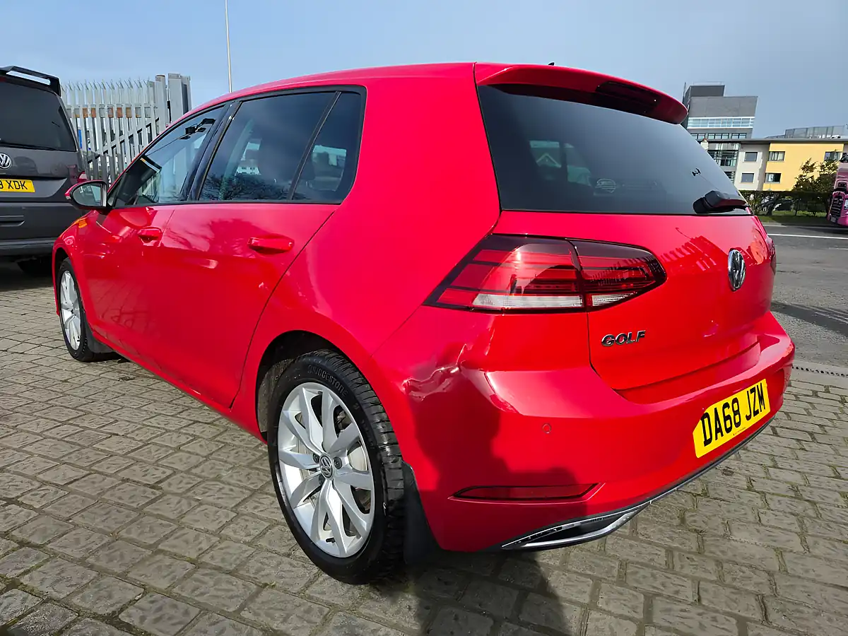 Used 2018 Volkswagen Golf GT Red - Interior and Exterior details 4