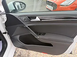 Used 2018 Volkswagen Golf GT White - Interior and Exterior details 10