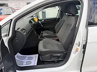 Used 2018 Volkswagen Golf GT White - Interior and Exterior details 19