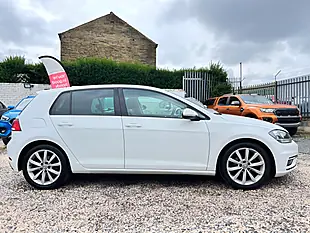 Used 2018 Volkswagen Golf GT White - Interior and Exterior details 6