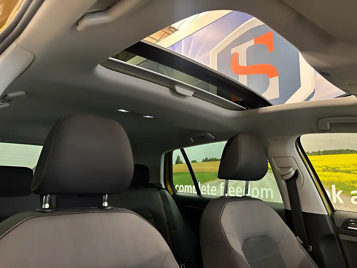 Used 2018 Volkswagen Golf GT Yellow - Interior and Exterior details 16