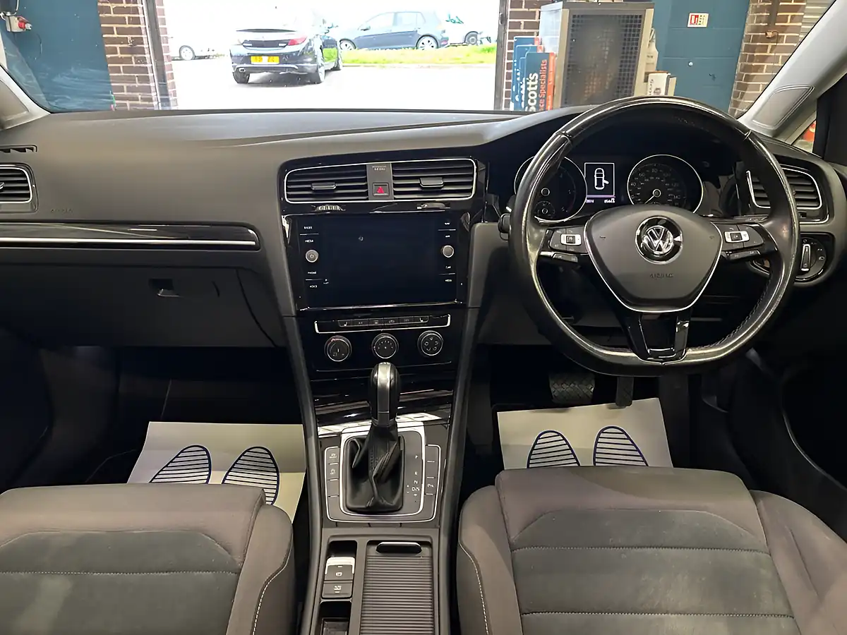 Used 2018 Volkswagen Golf GT Yellow - Interior and Exterior details 19