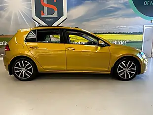 Used 2018 Volkswagen Golf GT Yellow - Interior and Exterior details 4