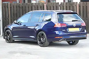 Used 2018 Volkswagen Golf Gtd Blue - Interior and Exterior details 4