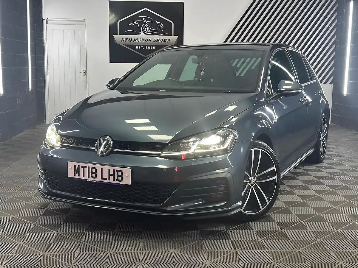 Used 2018 Volkswagen Golf Gtd Blue - Front View