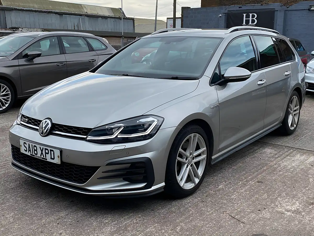 Used 2018 Volkswagen Golf Gtd Blueline Silver - Interior and Exterior details 5