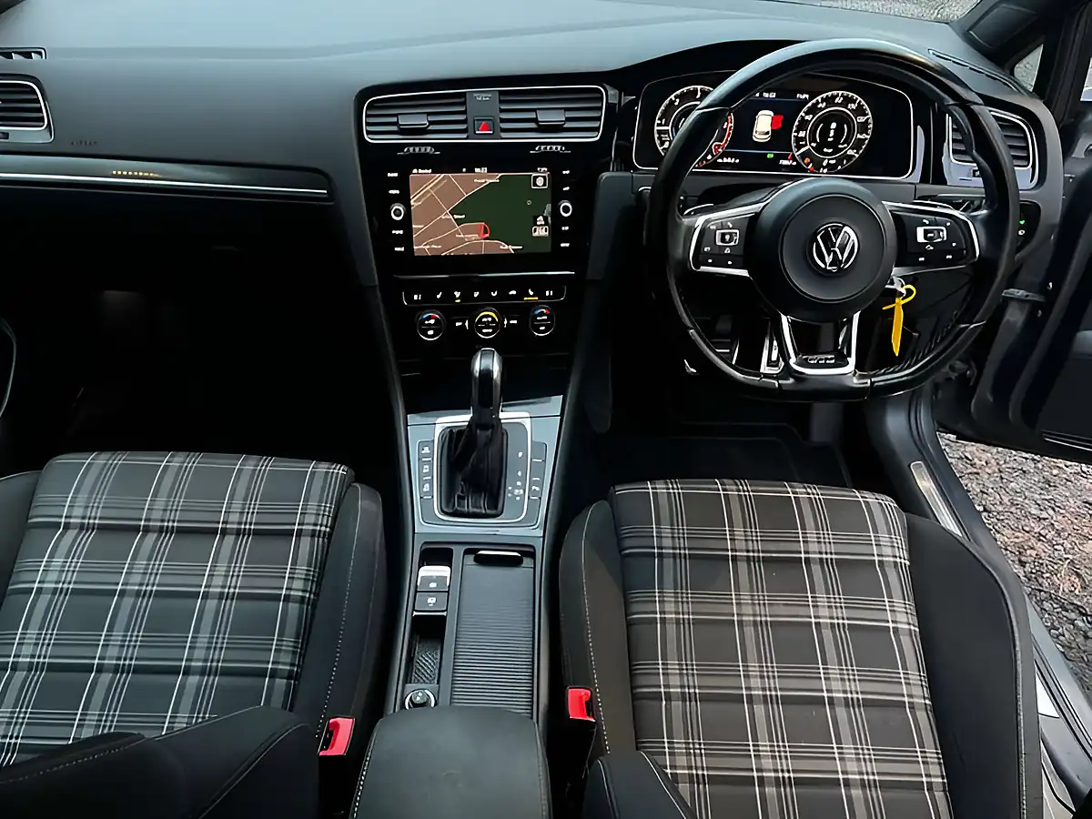 Used 2018 Volkswagen Golf Gtd Grey - Interior and Exterior details 11
