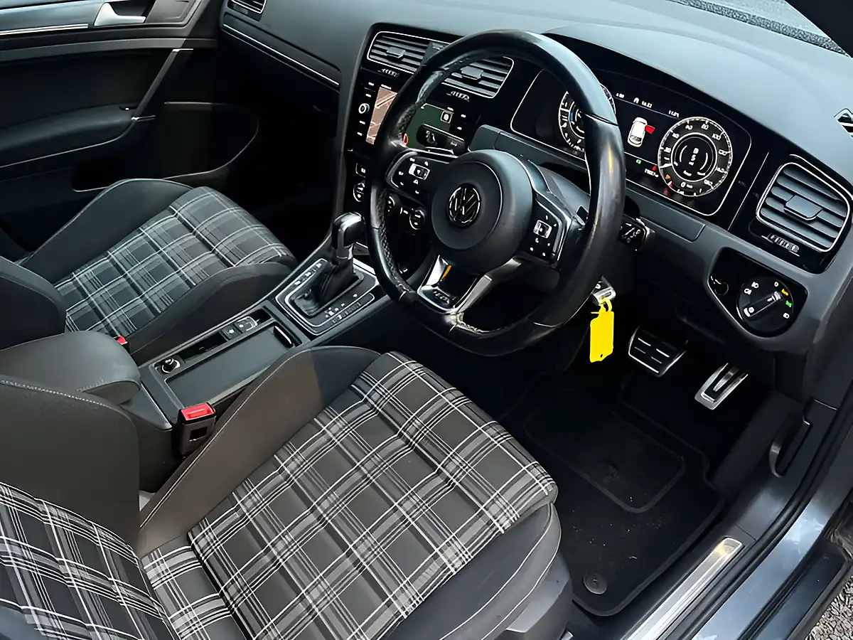 Used 2018 Volkswagen Golf Gtd Grey - Interior and Exterior details 14