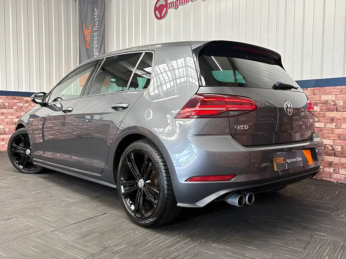 Used 2018 Volkswagen Golf Gtd Indium Grey - Interior and Exterior details 5