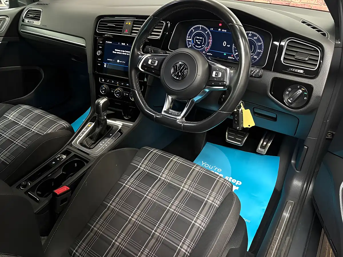Used 2018 Volkswagen Golf Gtd Indium Grey - Interior and Exterior details 6