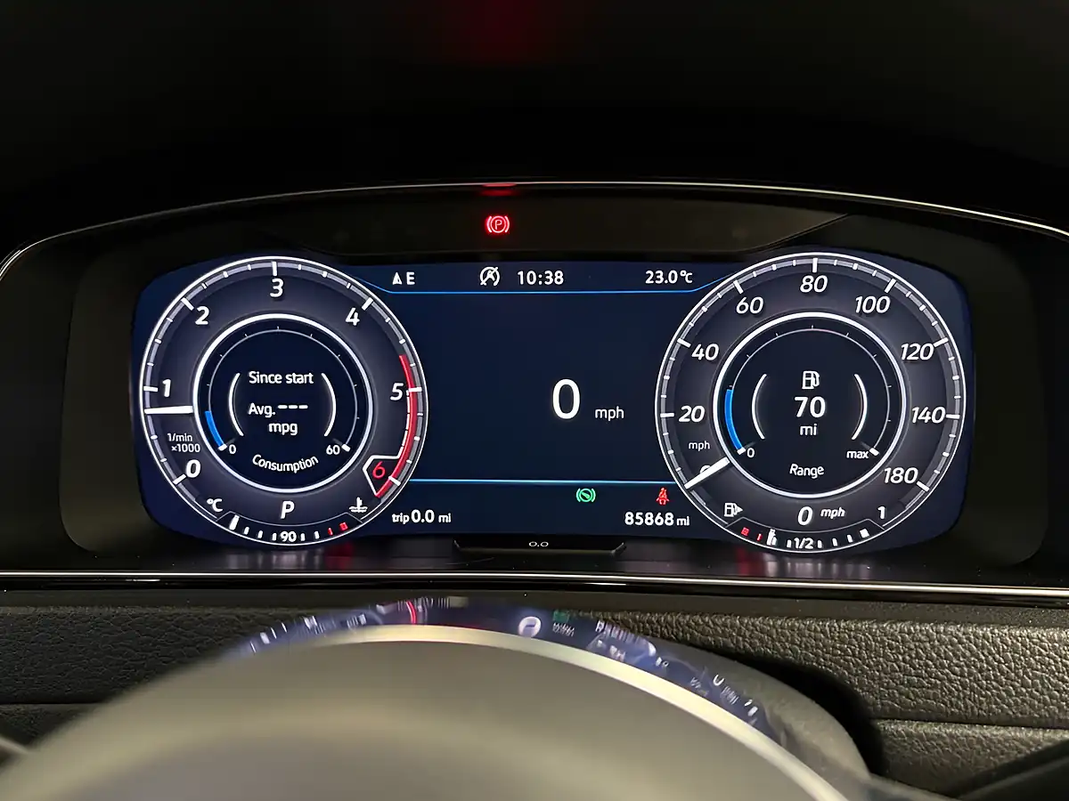 Used 2018 Volkswagen Golf Gtd Indium Grey - Interior and Exterior details 7