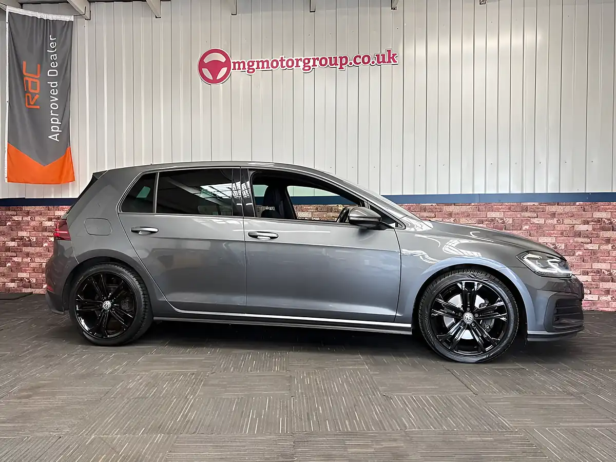 Used 2018 Volkswagen Golf Gtd Indium Grey - Interior and Exterior details 9