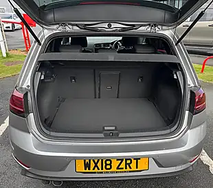 Used 2018 Volkswagen Golf Gtd Silver - Interior and Exterior details 10