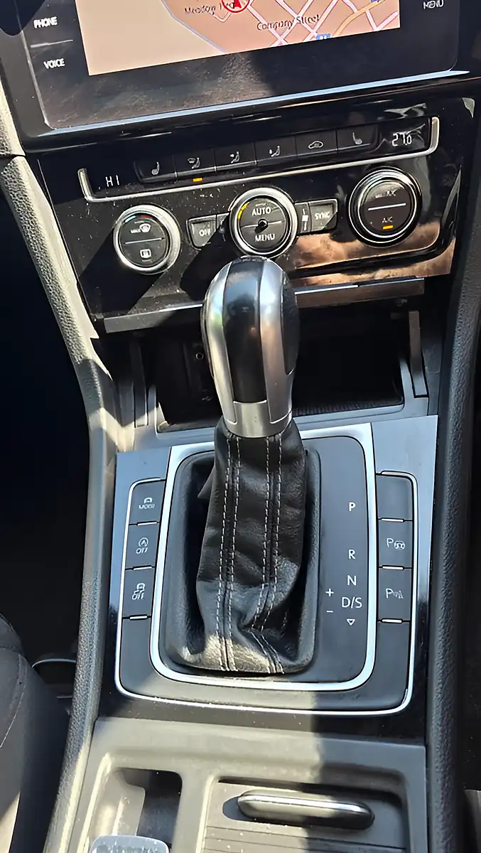 Used 2018 Volkswagen Golf Gtd Silver - Interior and Exterior details 13