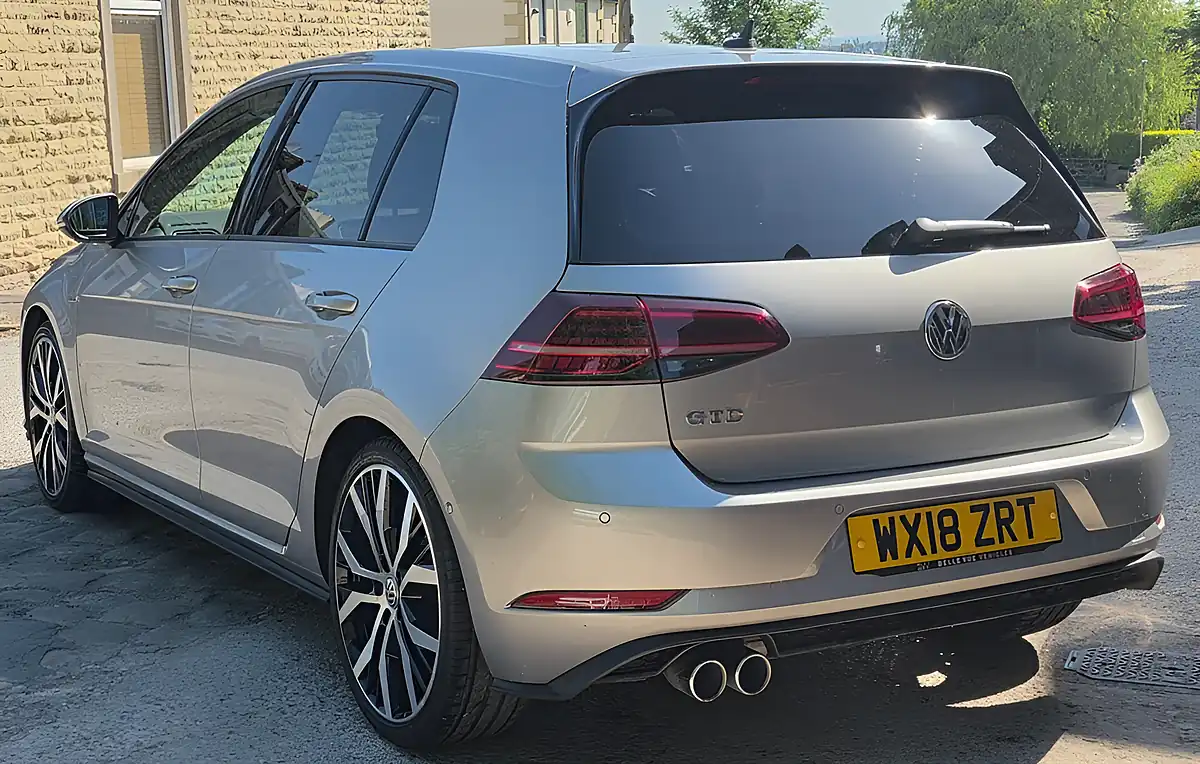 Used 2018 Volkswagen Golf Gtd Silver - Interior and Exterior details 6