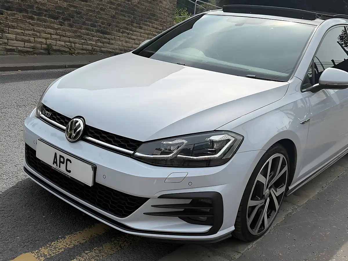 Used 2018 Volkswagen Golf Gtd Silver - Interior and Exterior details 12