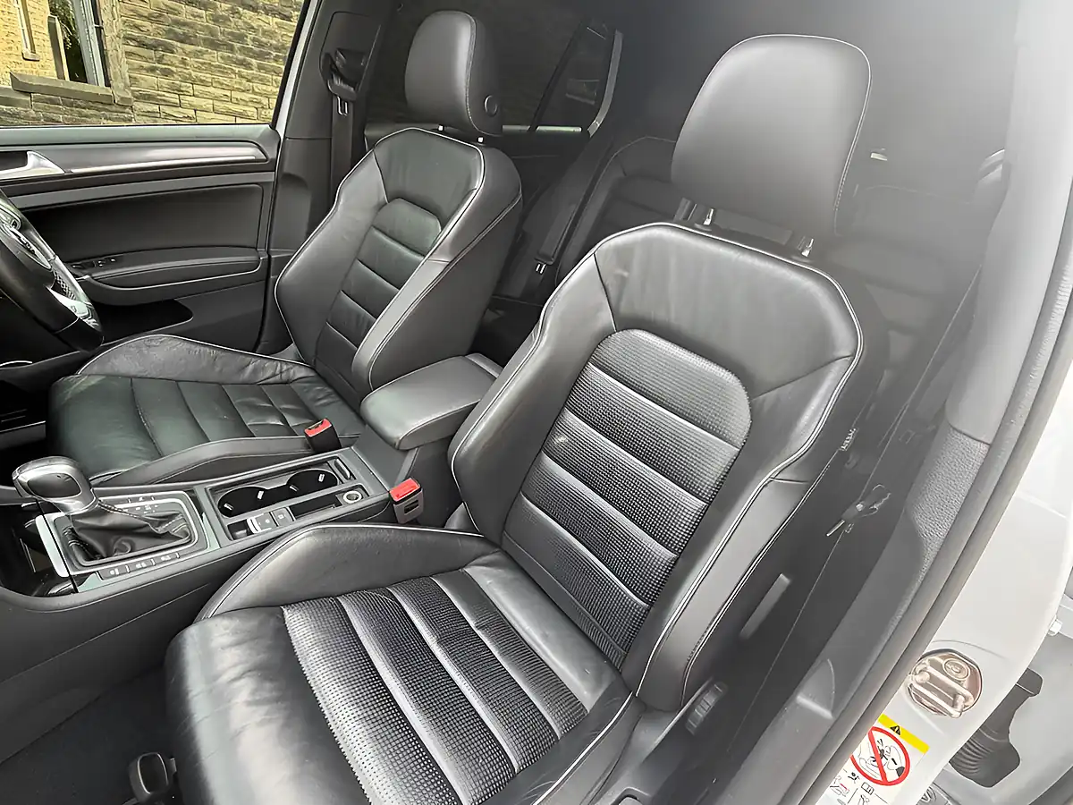 Used 2018 Volkswagen Golf Gtd Silver - Interior and Exterior details 13