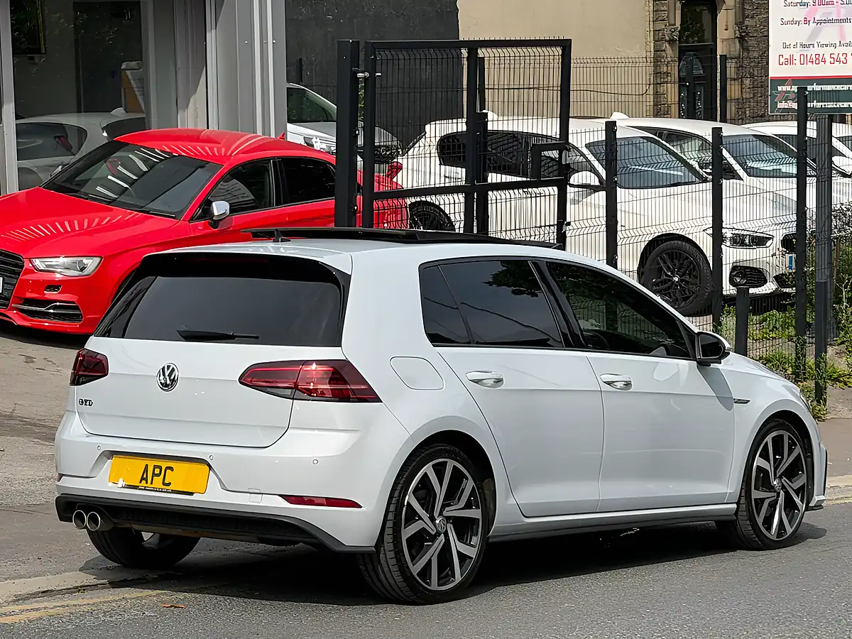 Used 2018 Volkswagen Golf Gtd Silver - Interior and Exterior details 5
