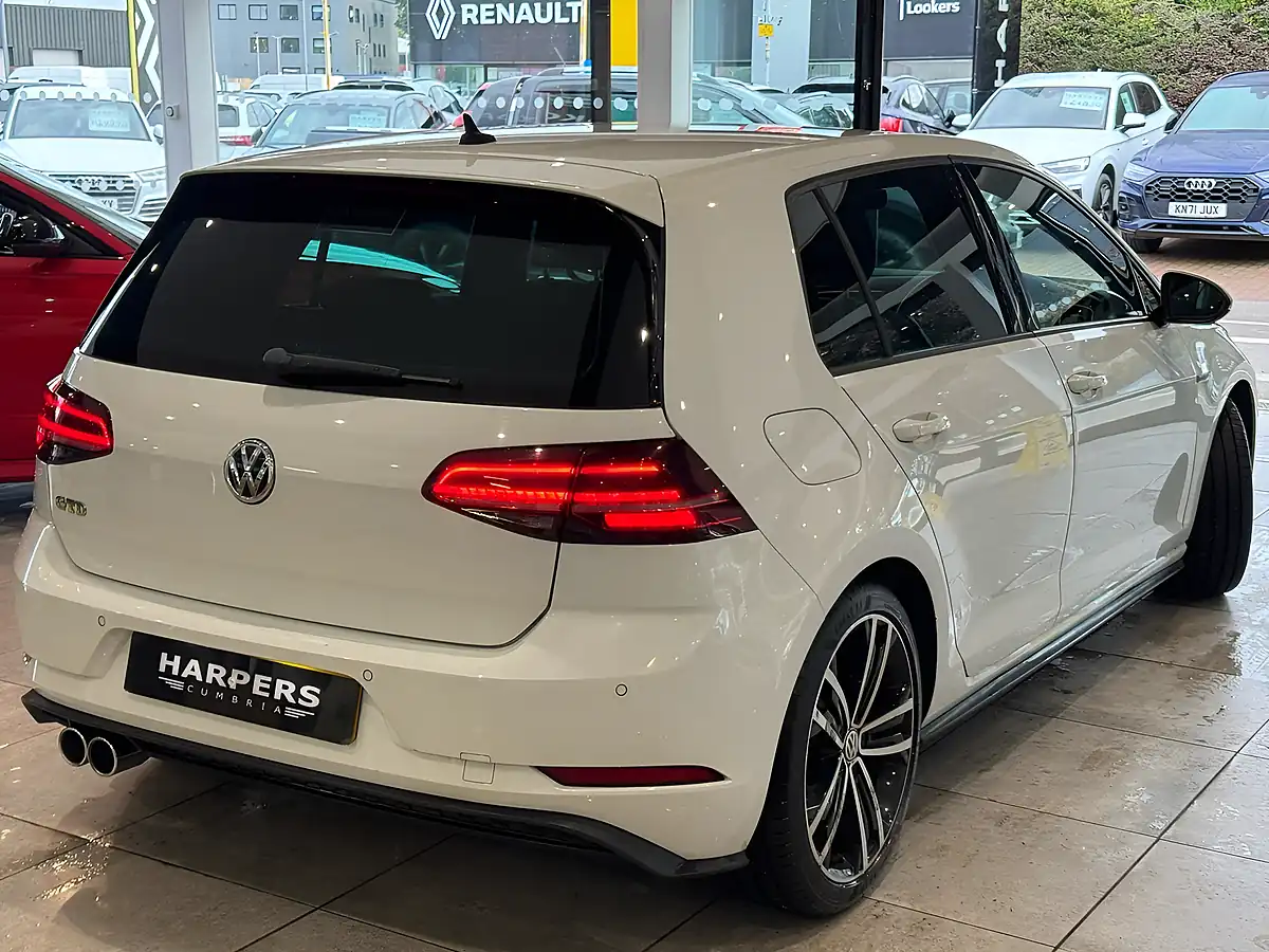 Used 2018 Volkswagen Golf Gtd White - Interior and Exterior details 2