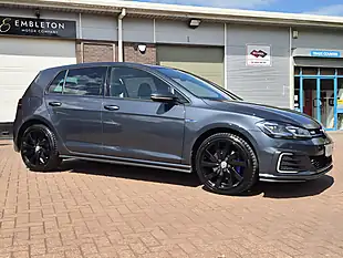 Used 2018 Volkswagen Golf Gte Advance Blue - Interior and Exterior details 3