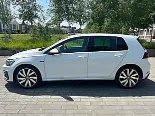 Used 2018 Volkswagen Golf Gte Advance White - Interior and Exterior details 14