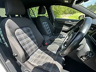 Used 2018 Volkswagen Golf Gte Advance White - Interior and Exterior details 19