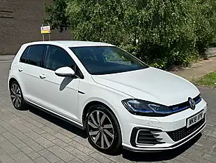 Used 2018 Volkswagen Golf Gte Advance White - Interior and Exterior details 5