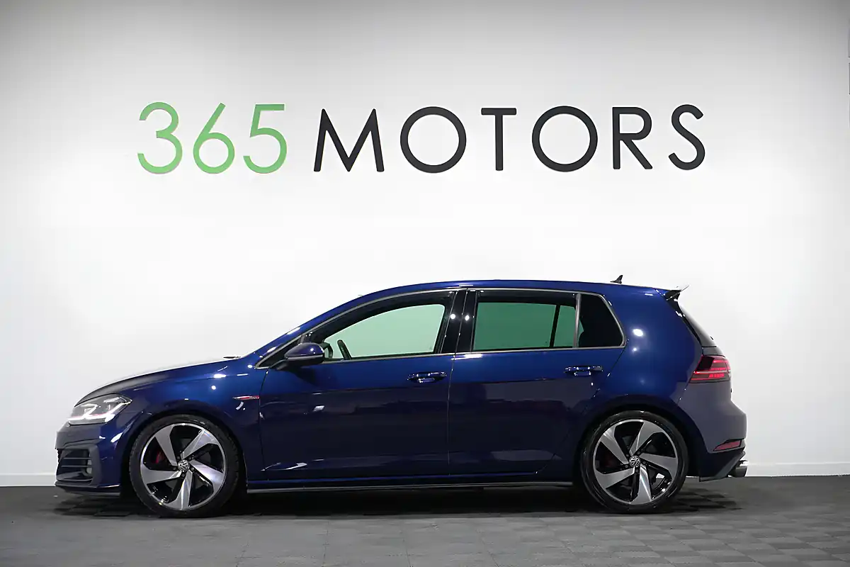 Used 2018 Volkswagen Golf GTI Atlantic Blue - Interior and Exterior details 8