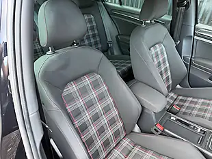 Used 2018 Volkswagen Golf GTI Black - Interior and Exterior details 12