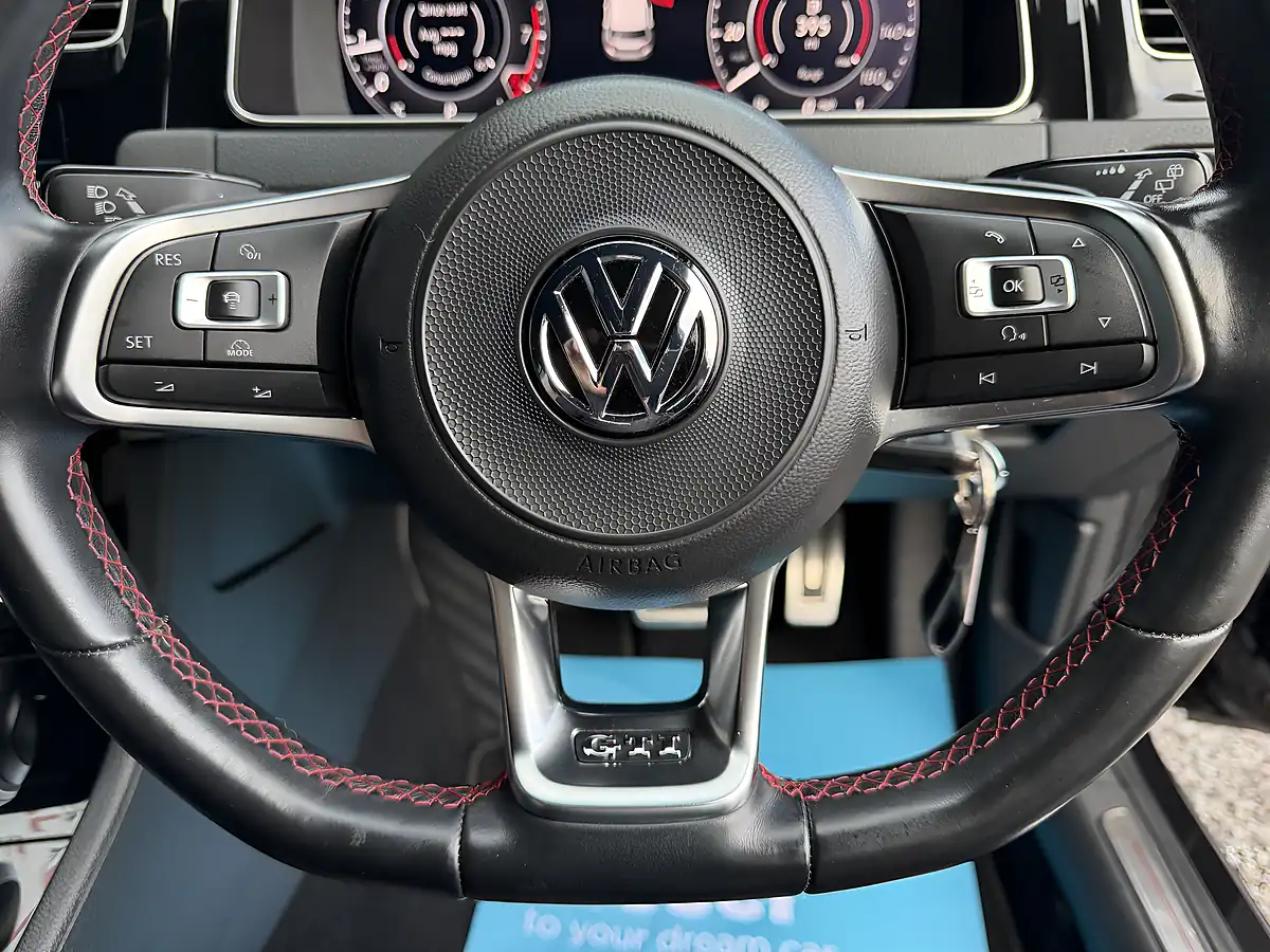 Used 2018 Volkswagen Golf GTI Black - Interior and Exterior details 14