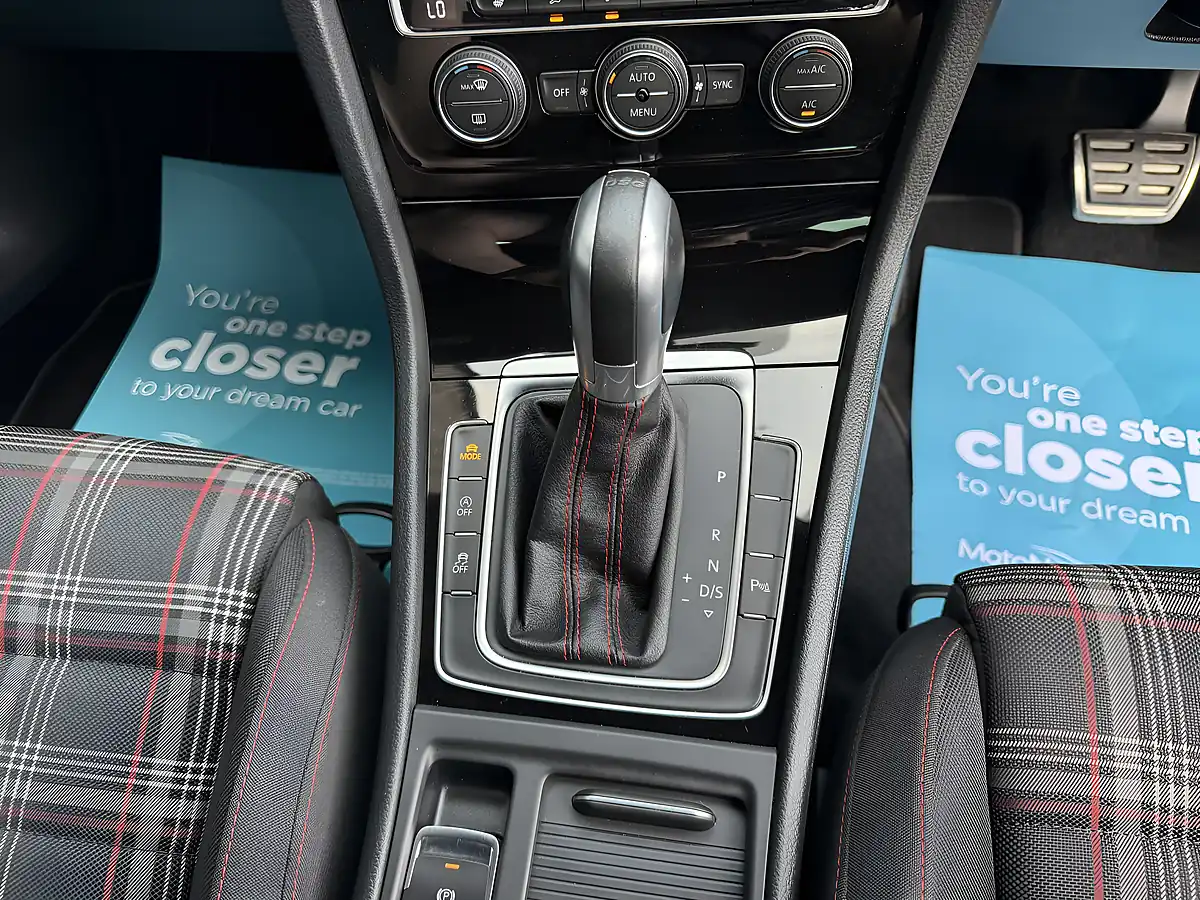 Used 2018 Volkswagen Golf GTI Black - Interior and Exterior details 16