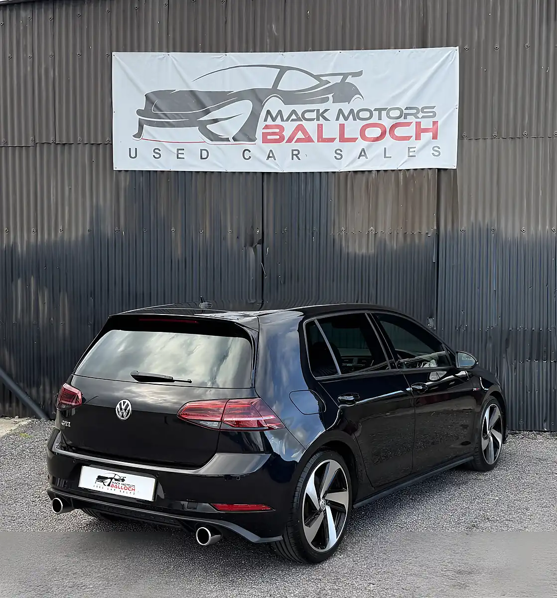 Used 2018 Volkswagen Golf GTI Black - Interior and Exterior details 5