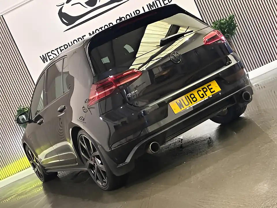 Used 2018 Volkswagen Golf GTI Black - Interior and Exterior details 11