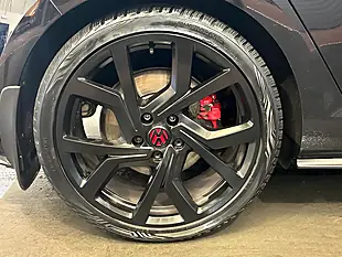 Used 2018 Volkswagen Golf GTI Black - Interior and Exterior details 15