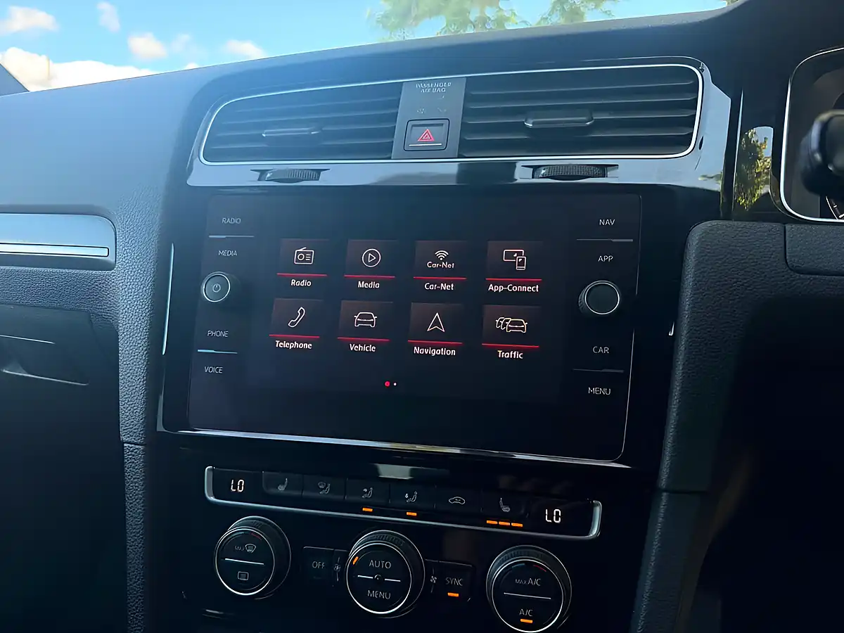 Used 2018 Volkswagen Golf GTI Blue - Interior and Exterior details 19