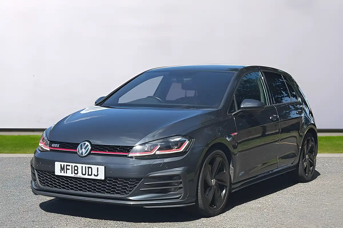 Used 2018 Volkswagen Golf GTI Blue - Interior and Exterior details 5