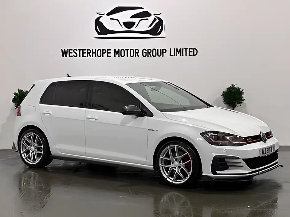 Used 2018 Volkswagen Golf GTI Blue - Interior and Exterior details 3